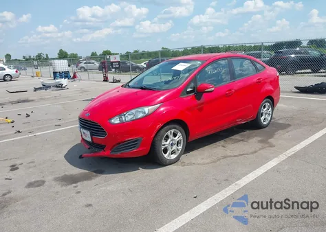 2014 Ford Fiesta Se z USA, uszkodzony, nr VIN 3FADP4BJ0EM205306